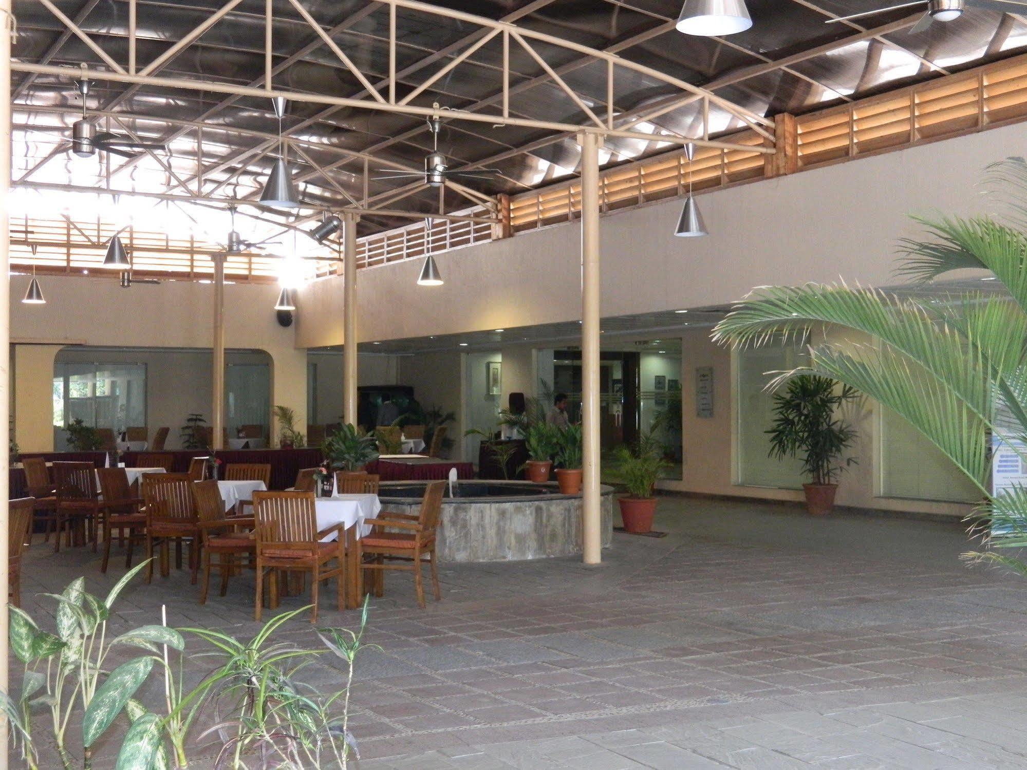Evoma Hotel Bangalore Eksteriør billede