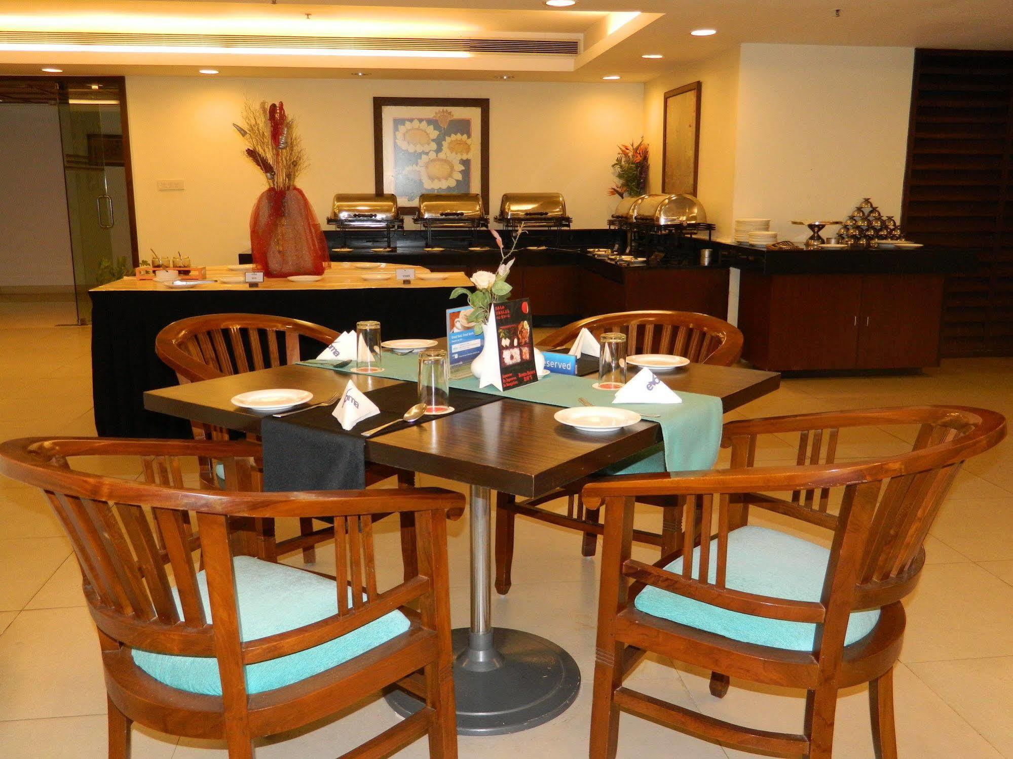 Evoma Hotel Bangalore Eksteriør billede